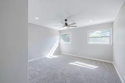 Bedroom - 44432 Lowtree Ave, Lancaster, CA 93534 photo 5 of 6
