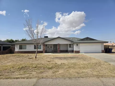 9301 Bay Ave, California City, CA 93505