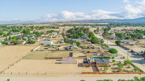 View/Area - 43156 41st St W, Lancaster, CA 93536 photo 4 of 12
