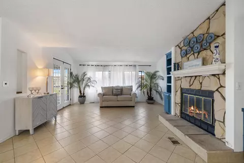 2121 I Ave E #47, Lancaster, CA 93535 photo 6