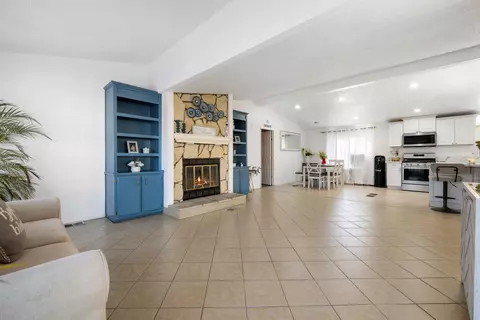 2121 I Ave E #47, Lancaster, CA 93535 photo 7