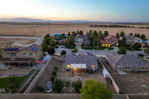 View/Area - 7150 Lyric Ave, Lancaster, CA 93536 photo 8 of 17