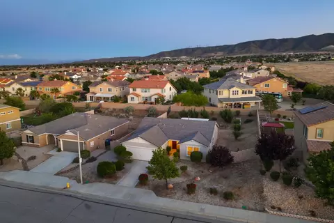 View/Area - 7150 Lyric Ave, Lancaster, CA 93536 photo 4 of 17