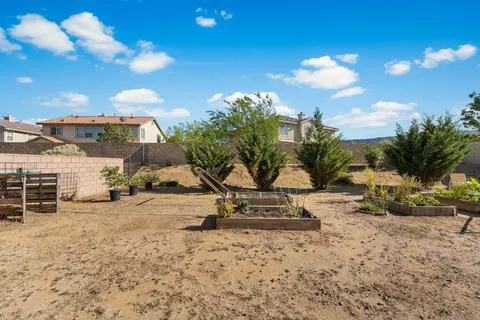 Exterior - 7150 Lyric Ave, Lancaster, CA 93536 photo 15 of 20