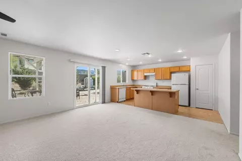 Living - 7150 Lyric Ave, Lancaster, CA 93536 photo 6 of 7