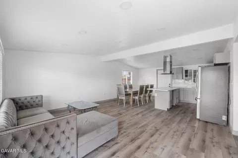 27035 Jerome St, Boron, CA 93516 photo 3