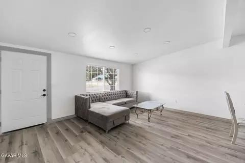 27035 Jerome St, Boron, CA 93516 photo 4