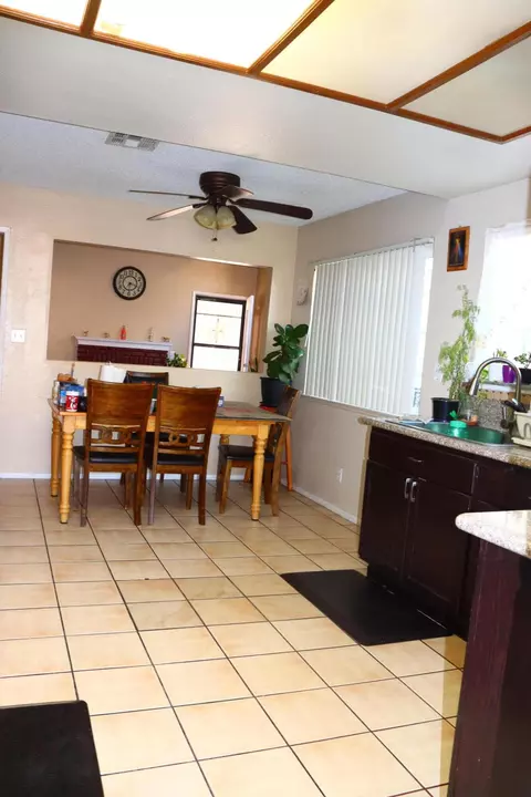 1223 Ave R7 E, Palmdale, CA 93550 photo 5