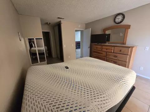 1223 Ave R7 E, Palmdale, CA 93550 photo 17