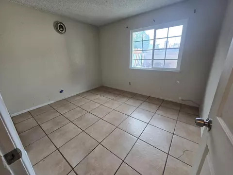 1223 Ave R7 E, Palmdale, CA 93550 photo 13