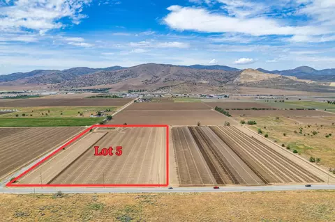 Highline Lot 5, Tehachapi, CA 93561 photo 2
