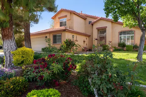 3229 Quarry Rd, Palmdale, CA 93550
