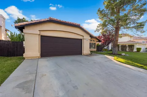 44545 Shadowcrest Dr, Lancaster, CA 93536 photo 59