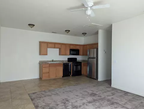 9700 Loop Blvd S, California City, CA 93505