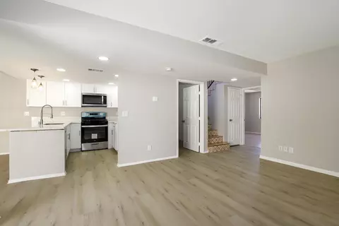 43334 32nd St W UNIT 12, Lancaster, CA 93536 photo 8