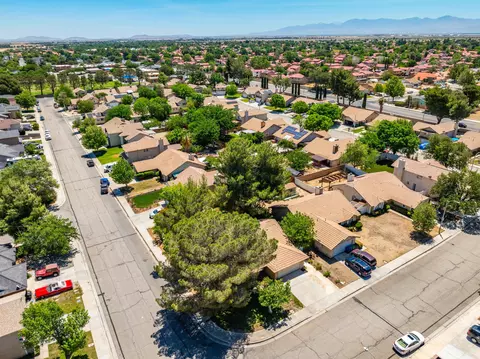 44044 11th St E, Lancaster, CA 93535 photo 33