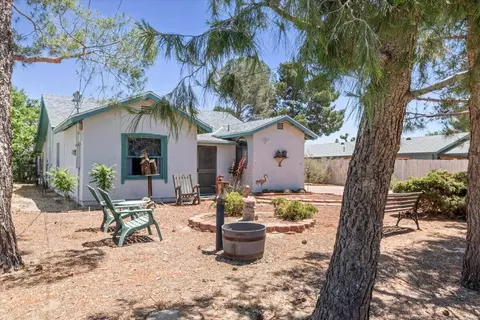 Exterior - 43120 7th Street E St E, Lancaster, CA 93535 photo 2 of 5