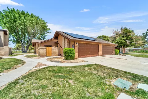 21321 Conklin Ct, California City, CA 93505