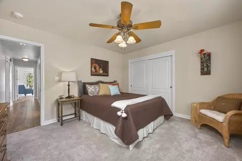 Bedroom - 24350 Deertrail Dr, Tehachapi, CA 93561 photo 4 of 4
