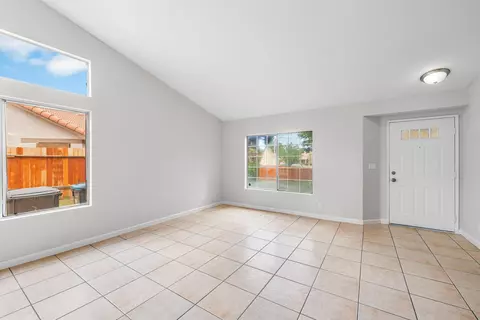 Living - 2101 Thomas Dr, Lancaster, CA 93535 photo 6 of 11