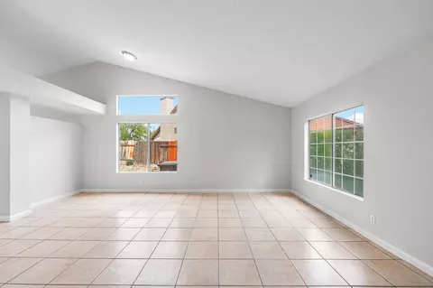 Living - 2101 Thomas Dr, Lancaster, CA 93535 photo 2 of 11