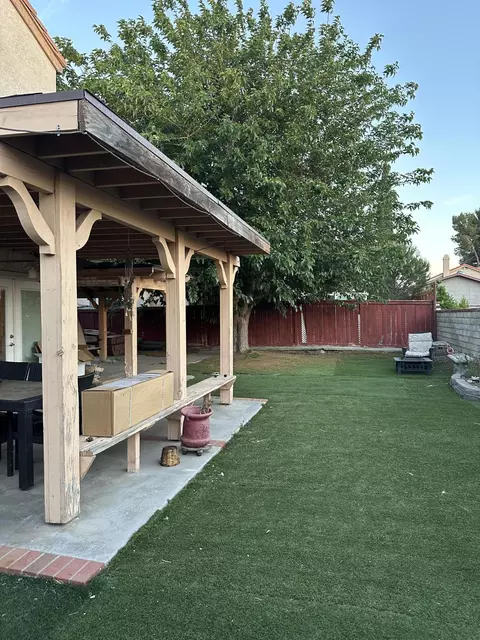Exterior - 37847 Tackstem St, Palmdale, CA 93552 photo 4 of 4