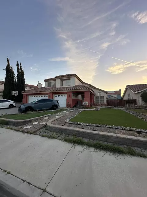 Exterior - 37847 Tackstem St, Palmdale, CA 93552 photo 2 of 4