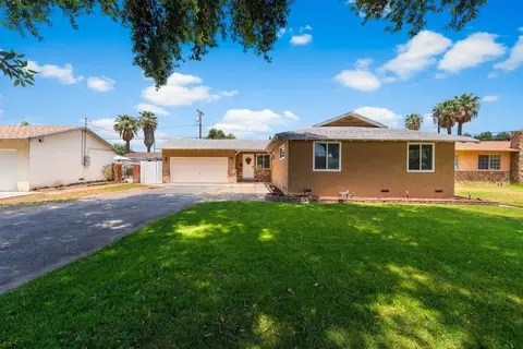 2398 Victoria St W, San Bernardino, CA 92410