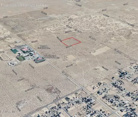 8 East Avenue M, Lancaster, CA 93535