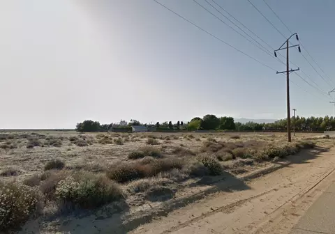 110 Th St W, Lancaster, CA 93536 photo 3