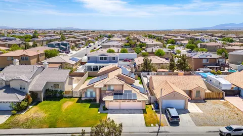 37104 57th St E, Palmdale, CA 93552 photo 1