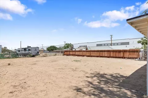 Exterior - 12074 Lee Ave, Adelanto, CA 92301 photo 4 of 4