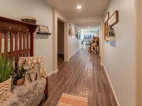 3031 Lingard St E, Lancaster, CA 93535 photo 3