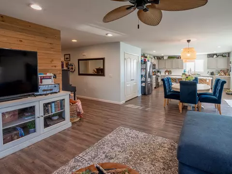 3031 Lingard St E, Lancaster, CA 93535 photo 12