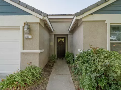 3031 Lingard St E, Lancaster, CA 93535 photo 2