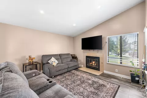 4846 Karling Pl, Palmdale, CA 93552 photo 4