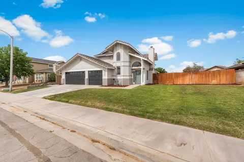42346 47th St W, Quartz Hill, CA 93536