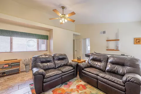 Living - 5340 Gardendale Ln, Palmdale, CA 93551 photo 5 of 5