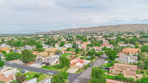 View/Area - 5340 Gardendale Ln, Palmdale, CA 93551 photo 5 of 11