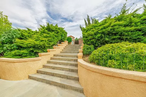 Exterior - 5340 Gardendale Ln, Palmdale, CA 93551 photo 17 of 22