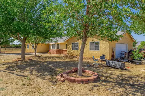 Exterior - 50314 255th St W, Lancaster, CA 93536 photo 2 of 9