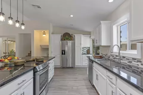 22150 Buena Vista St, Tehachapi, CA 93561 photo 10