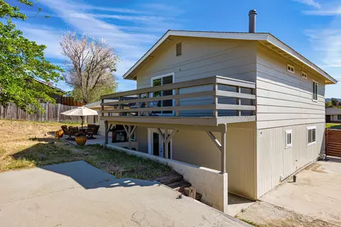 22150 Buena Vista St, Tehachapi, CA 93561 photo 32