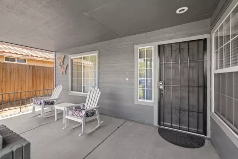 36903 Firethorn St, Palmdale, CA 93550 photo 4