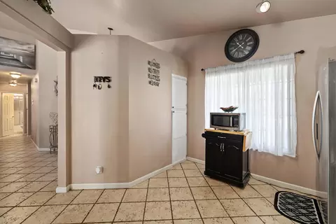 36903 Firethorn St, Palmdale, CA 93550 photo 10