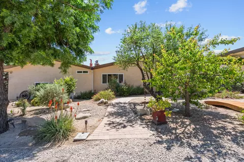 39662 86th St W, Leona Valley, CA 93551
