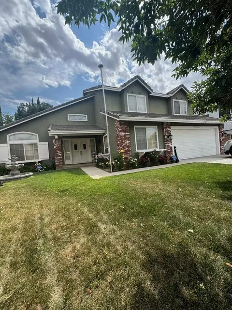 39520 Avignon Ln, Palmdale, CA 93551