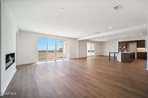 Living - 39635 Nicholas Ct, Palmdale, CA 93551 photo 4 of 10