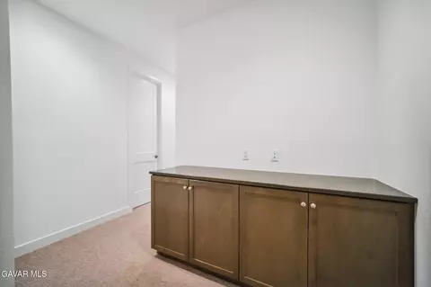 Entry Way - 39635 Nicholas Ct, Palmdale, CA 93551 photo 14 of 14