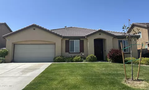 2408 Driftwood Dr, Rosamond, CA 93560